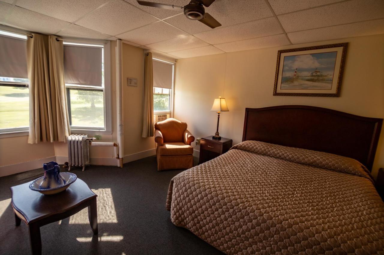 The Presidential Inn At Poland Spring Resort ภายนอก รูปภาพ